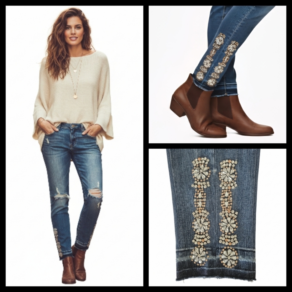 Blank NYC Blue Distressed Rhinestone Blinged Ankle Jeans